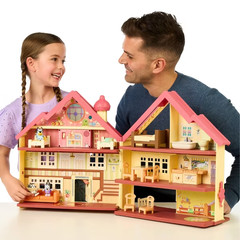 Bluey Ultimate Playhouse Lights & Sounds with Muffin & Socks Free Shipping