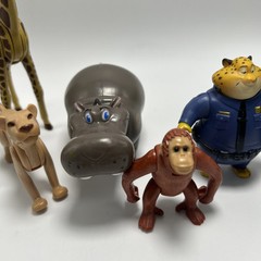 Lot Of 8 Disney Zootopia Animals Figures