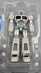 Transformers MDLX ThreeZero Ultra Magnus Complete