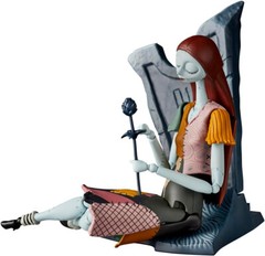 KAIYODO REVOLTECH TIM BURTON’S THE NIGHTMARE BEFORE CHRISTMAS SALLY 175mm