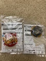 Takara Tomy Beyblade Burst Blaze Ragnaruk 4cross – WBBA G4 – Gold/Red Ver