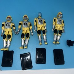 GI Joe Cobra Yellow De Aco Black Major Custom commando with 3 support troopers