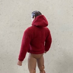 PB-SPD-HD: 1/12 scale dark red pocket hoodie for 6″ slim body