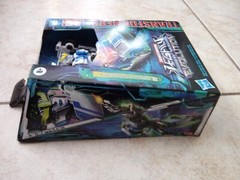 Transformers 2015 Strongarm Legacy Evolution Deluxe Figure: Hasbro, New, Sealed