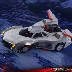 New in Stock Wonderful-Trans WT01 White Ronin Drift Action Figure Toy Movie Gift