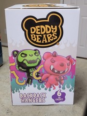 Deddy Bears Backpack Hangers 2.5-inch Figures Full Sealed Box (16pcs)