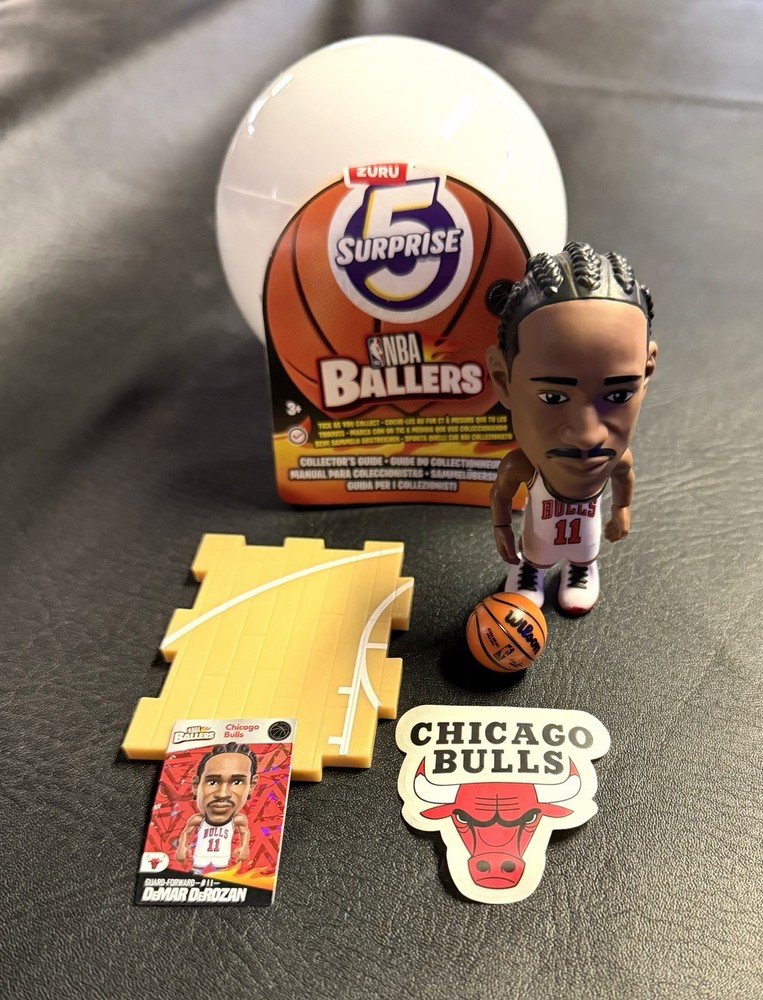 DeMar DeRozan ZURU NBA Ballers Series 1 – Chicago Bulls Red Jersey