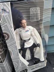STAR WARS JYN ERSO DIRECTOR KRENNIC /1000 DISNEY STORE EXCLUSIVE 12″ D23 EXPO