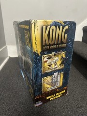 King Kong 8th Wonder of the World Skull Island Playset. New Rare! (BOX HAS WEAR