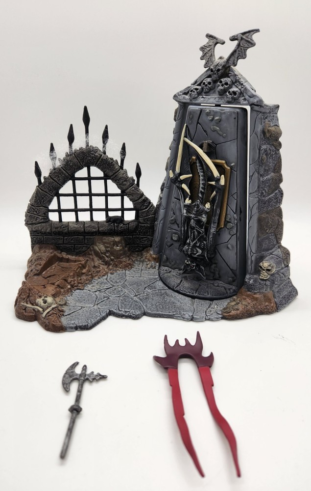Dracula Playset 1997 Todd Mcfarlane’s Monsters Incomplete