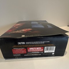 Sideshow Collectibles Freddy Krueger Figure Freddy vs. Jason Mask Glove Boxed