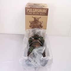 Pulgasauri The Iron Bull Deluxe 12-inch Soft Vinyl Figure Open Box Mondo Tees
