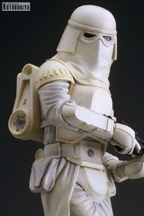 STAR WARS~SNOWTROOPER~1/7TH SCALE FIGURE~VINYL MODEL KIT~ARTFX / KOTOBUKIYA~MIB