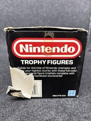 Hasbro Nintendo Punch Out!! Trophy Figure Bald Bull And Little Mac CIB **Rare**
