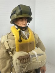 1/6 HASBRO GI JOE WW2 101ST AIRBORNE PARATROOPER D DAY W/ REAL PARACHUTE M1A1