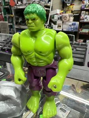 Vintage Rare 1990 Toy Biz Marvel Heroes Incredible Hulk Crushing Arms w/Rock