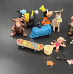 Vintage & Modern Random Mixed Lot Of Toys (Check the pictures)