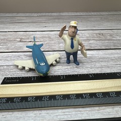 Super Wings Jimbo Mini Figurine Controller Boss Small & Big Wing- World Airport