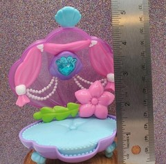 Disney Princess Palace Pets Beauty and Bliss Playset Ariel’s Cats Bed