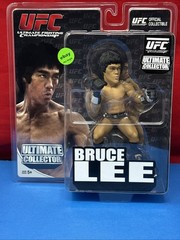 Round 5 UFC Bruce Lee Ultimate Collector Figure New 2011