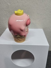 JOTOYS Q.Kid Street Snack Series Champion Ice Cream Mini Figure Art Toys Gift