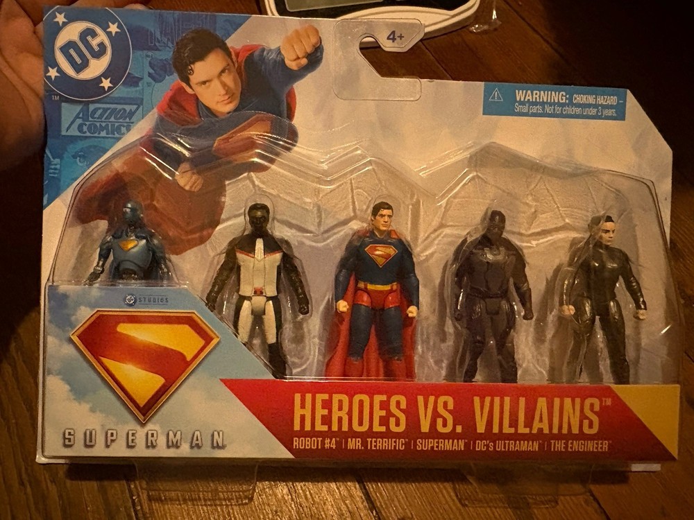 DC Comics, Superman Heroes Vs. Villains 5-Pack, 3-Inch Action Figure, Stylized S