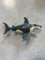 Animal Planet Great White Shark Action Figure With Chomping Action