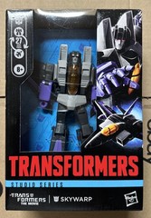 Transformers Studio Series 7 Inch Action Figure Voyager Class Skywarp
