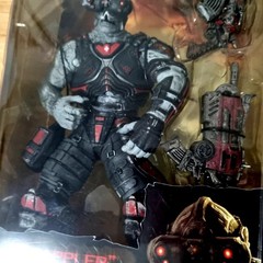 NECA Gears Of War 2 Grappler Locust Drone Action Figure New 2009 Sealed