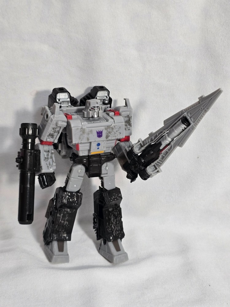 Transformers War for Cybertron Siege Megatron – Incomplete
