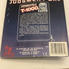1995 Toy Island Terminator 2 T-1000 Action Figure SEALED. Card is bent