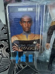 Star Trek Voyager LIEUTENANT TUVOK Action Figure 1995 Playmates Tactical Officer
