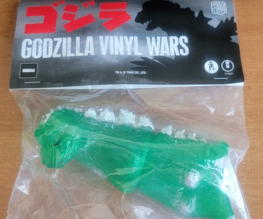 Medicom Godzilla Vinyl Wars Marmit Green Clear DCON 2023 Designer Con Toho Japan