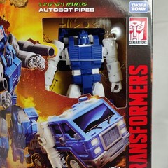 Transformers Generations War for Cybertron Kingdom Deluxe WFC-K32 Autobot Pipes