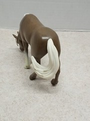 Figurine Just Play DWA LLC Horse Grazing Brown White