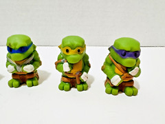 Lot of 10 TMNT Pencil Eraser Toppers Lot