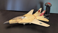 1989 Hasbro Flying Fighter F-18 Wildcats Top Gun Navy