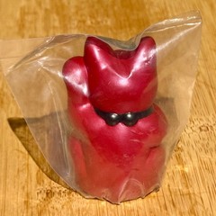 REALXHEAD manekineko NEW purplish red Lucky Cat RxH REAL HEAD 2-1/2” orig. wrap