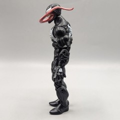 2024 Hasbro Marvel Legends Spider-Man Retro Venom 7″ Walmart Exclusive