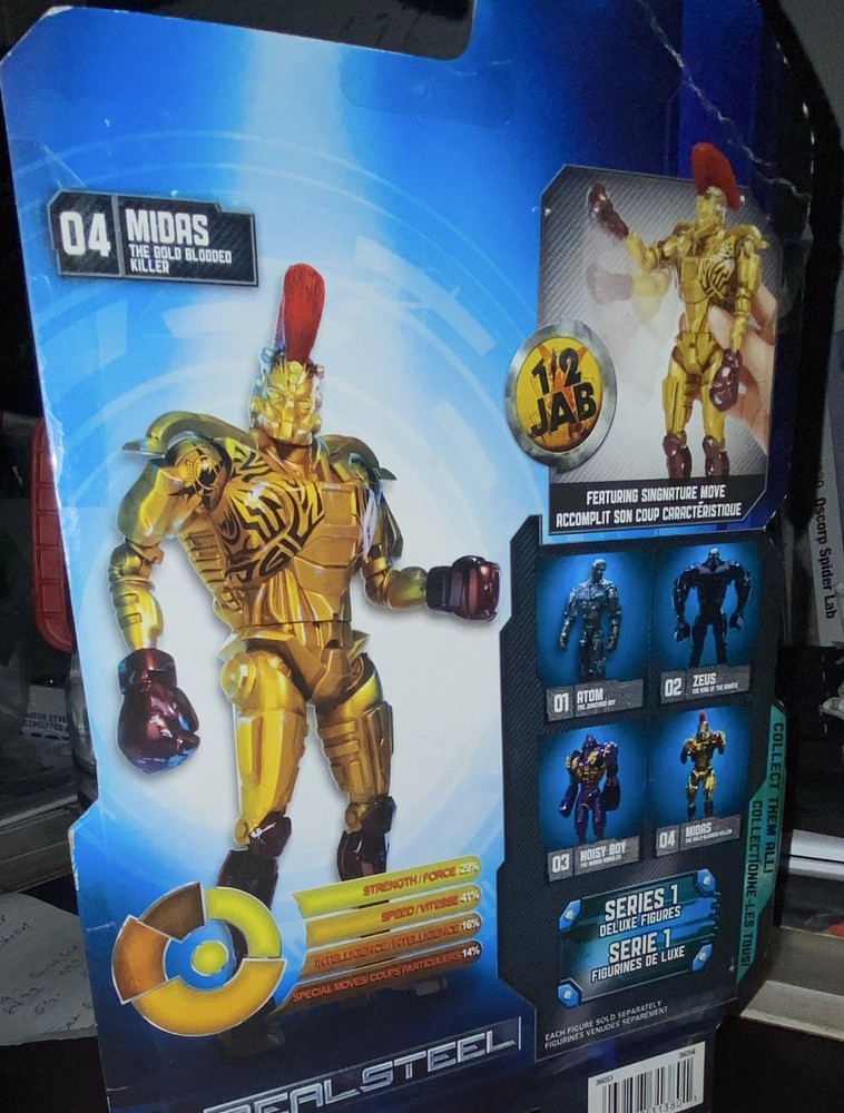 Real Steel Series 1 Deluxe Figures Midas Action Figure Robot, Gold/Red/Black