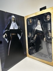 NECA – Conjuring Universe The Nun – Ultimate Valak Figure