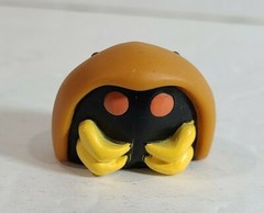 1997 Pokemon Finger Puppet Red Eyes Kabuto Figure Gotta Catch Them All Nintendo