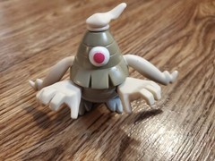 Hasbro Dusclops 2004 Nintendo Pokémon Plastic Toy Figure Battle Figure