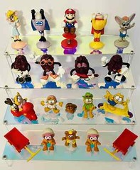 Vintage Toys McDONALD’S / WENDY’S / KFC / SESAME STREET PVC/Plastic/Plush/Rubber