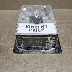 Vincent Price – Black and White – NECA Toony Terrors Action Figure Silver Screen