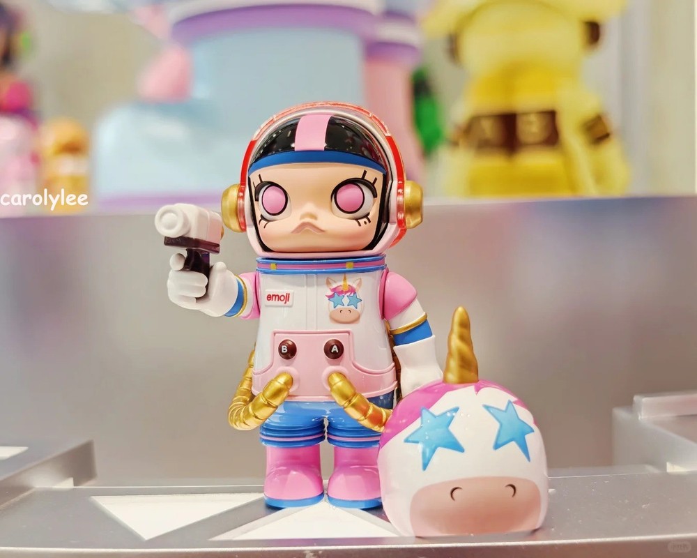 Unicorn – MEGA SPACE MOLLY 100% × emoji™ Series Blind box Figure 【Hidden】