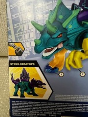 Jurassic World Hero Mashers Hasbro TRICERATOPS mashup w Stegosaurus Dinosaur NIB