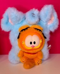 Garfield Fluffy Friends Club Crossbody Bag Customer Pick New