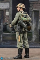 New DID D80177 1/6 WWII German Flammenwerfer Gefreiter Joerg Action Figure