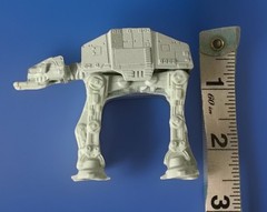 HOT WHEELS Star Wars 2.5” White AT-AT Walker Die-Cast & Plastic No Stand